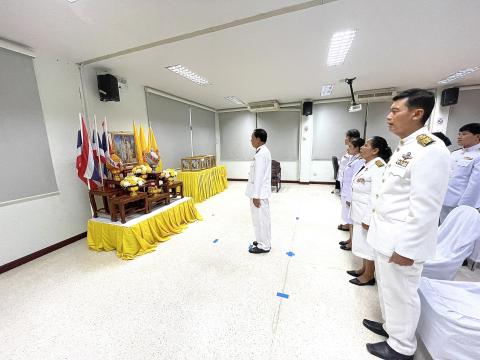 พิธีรับพระราชทานพระบรมฉายาลักษณ์ พระบาทสมเด็จพระเจ้าอยู่หัว ที่ฉายกับสมเด็จพระนางเจ้าฯ พระบรมราชินี